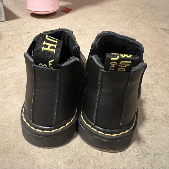 Baby boys and girls boots size5-5.5 - Picture 2 of 6